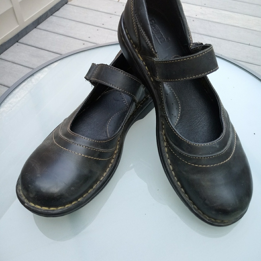 BORN Black Leather Mary Jane 8.5 Shoe